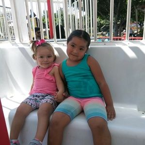 Meet your Posher, Rebecca